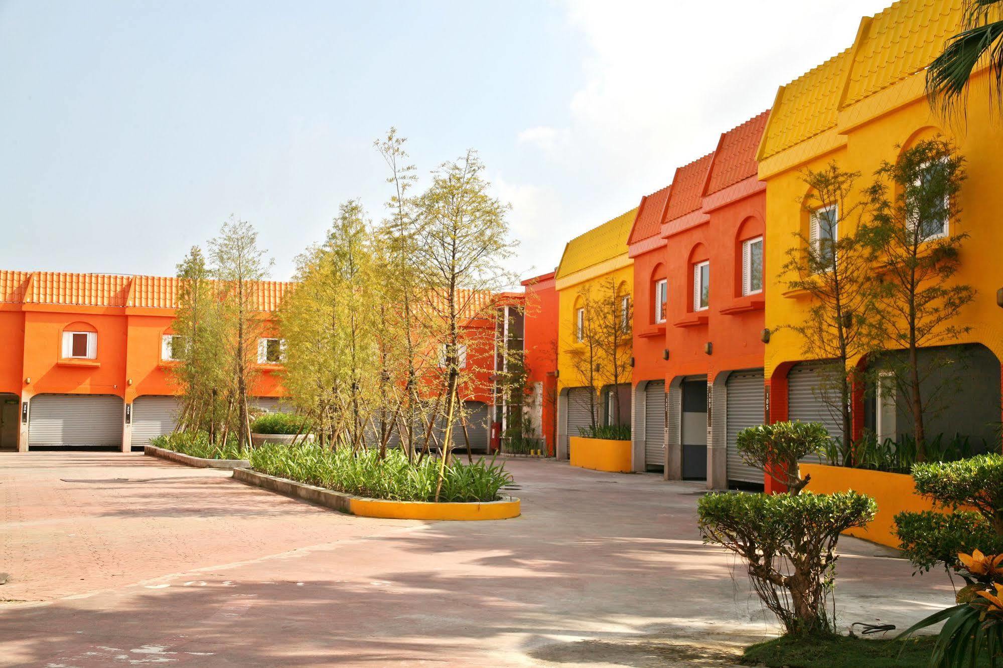 Chusha Motel Gongguan Екстер'єр фото